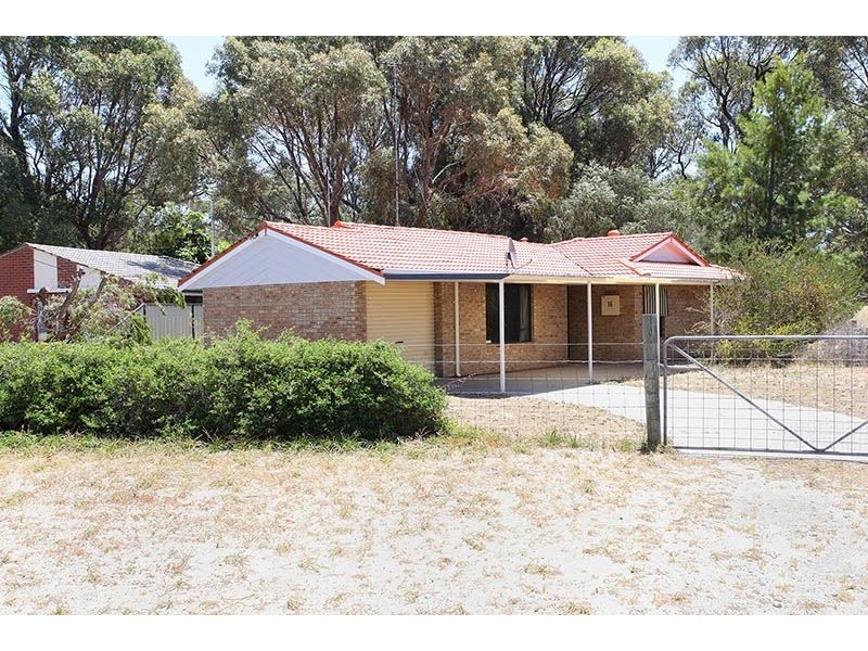 16 Fairway Terrace, Preston Beach WA 6215