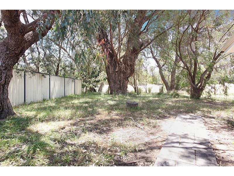 16 Fairway Terrace, Preston Beach WA 6215