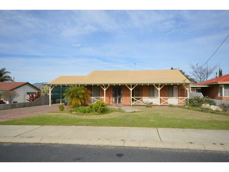 65 Morfitt Street, Mandurah WA 6210