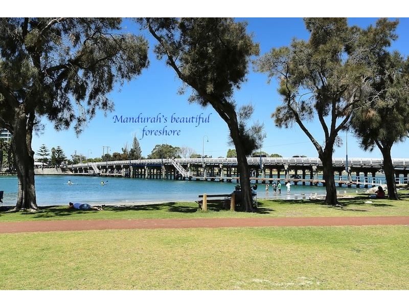 73 Leisure Way, Halls Head WA 6210