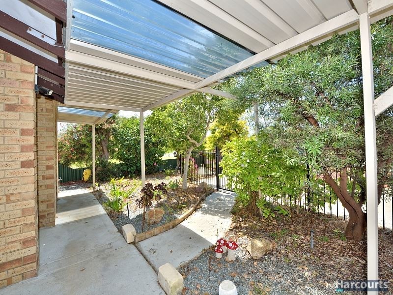 15 Kookerbrook Street, Dudley Park WA 6210