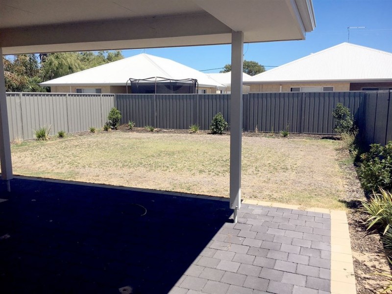 6 Vaucluse way, Coodanup WA 6210