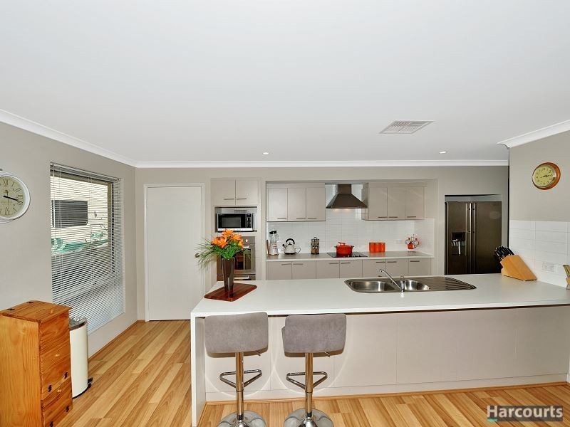 35 Nancarrow Way, Ravenswood WA 6208