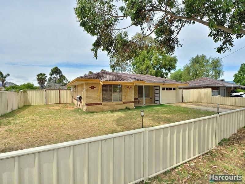 10 Steerforth Drive, Coodanup WA 6210