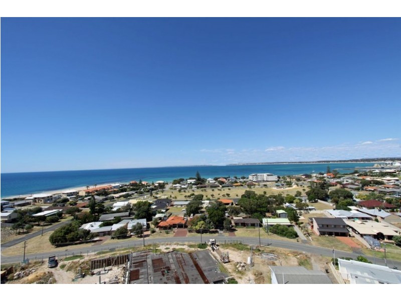 38/6A Valley Road, Halls Head WA 6210