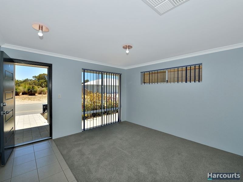 8 Conebush Circle, Falcon WA 6210