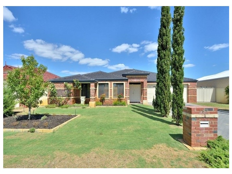 87 Midsummer Circle, Pinjarra WA 6208
