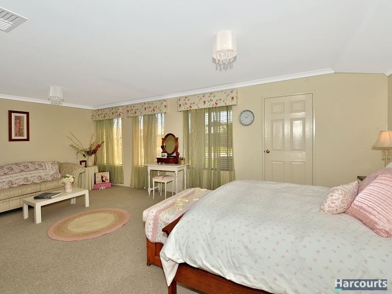 87 Midsummer Circle, Pinjarra WA 6208