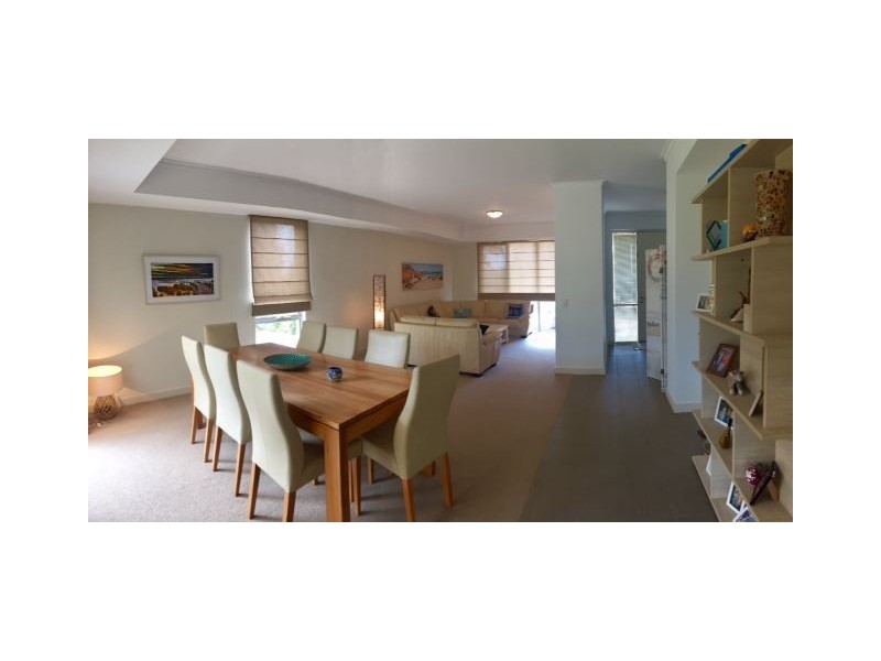 21 Sugarwood Terrace, Halls Head WA 6210