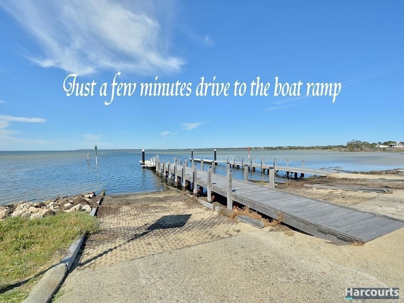 10A Rakoa Street, Falcon WA 6210