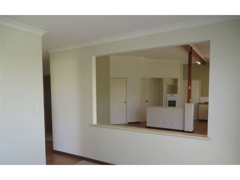 14 Cuvier Place, San Remo WA 6210