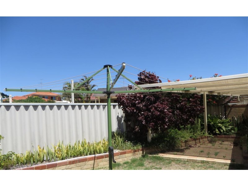 14 Cuvier Place, San Remo WA 6210