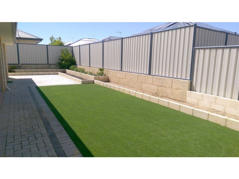 128 Meadow Springs Drive, Meadow Springs WA 6210