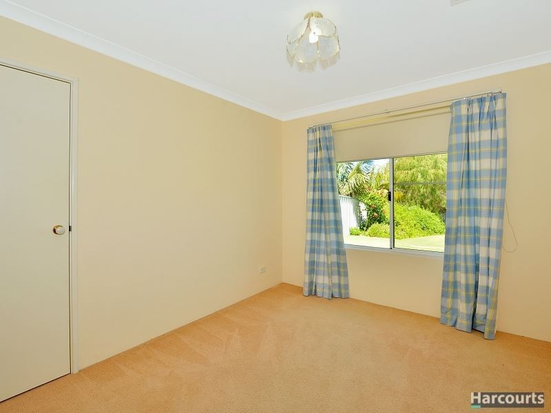 4 Charlotte Court, Madora Bay WA 6210