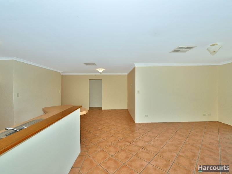 4 Charlotte Court, Madora Bay WA 6210