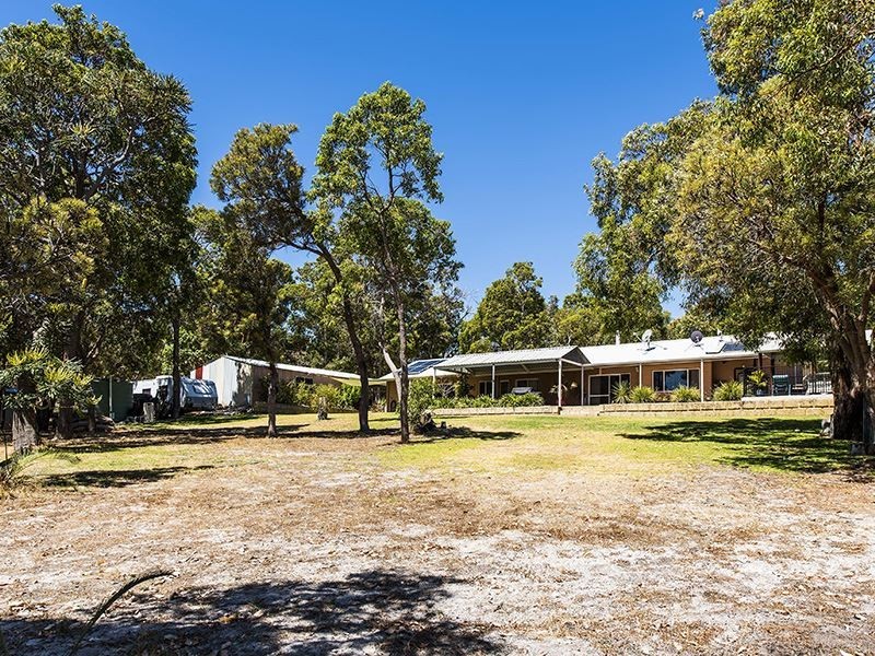 33 Caledonia Close, Herron WA 6211