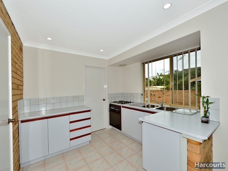 1/58 Portmarnock Circle, Halls Head WA 6210