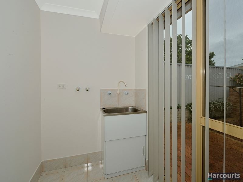 1/58 Portmarnock Circle, Halls Head WA 6210