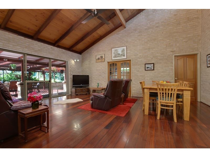 13 Raywood Road, Bouvard WA 6211