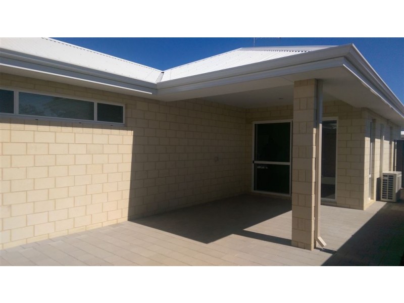 12 Silvereye Way, Erskine WA 6210