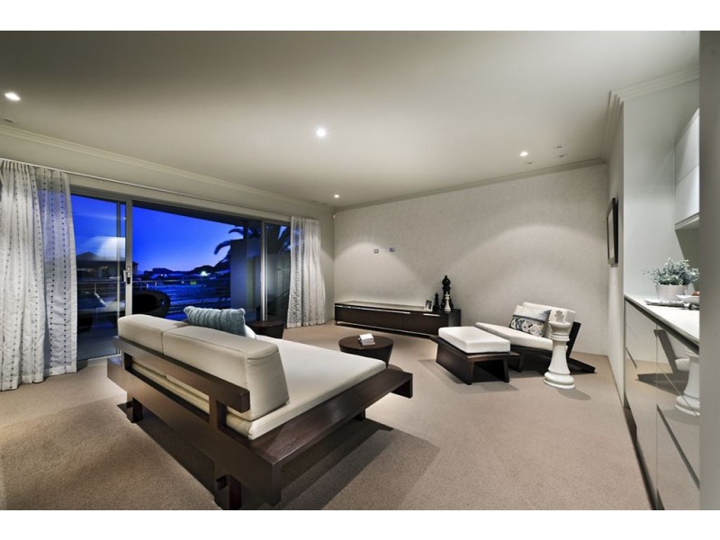 3 Waterlily Drive, Dudley Park WA 6210