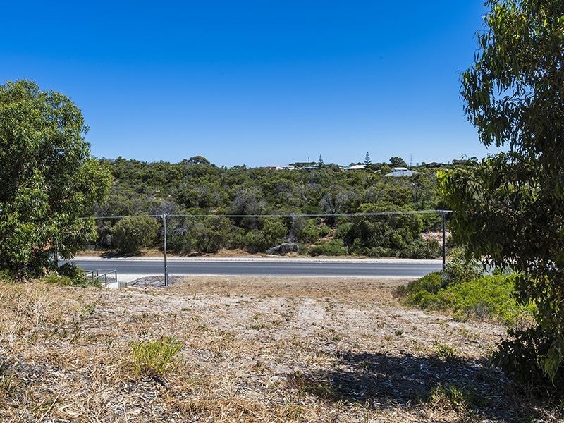 61 Mitchell Road, Preston Beach WA 6215