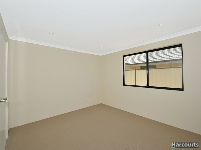 19 Bushlark Turn, Erskine WA 6210