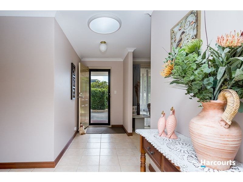 37 Richview Ramble, Wannanup WA 6210