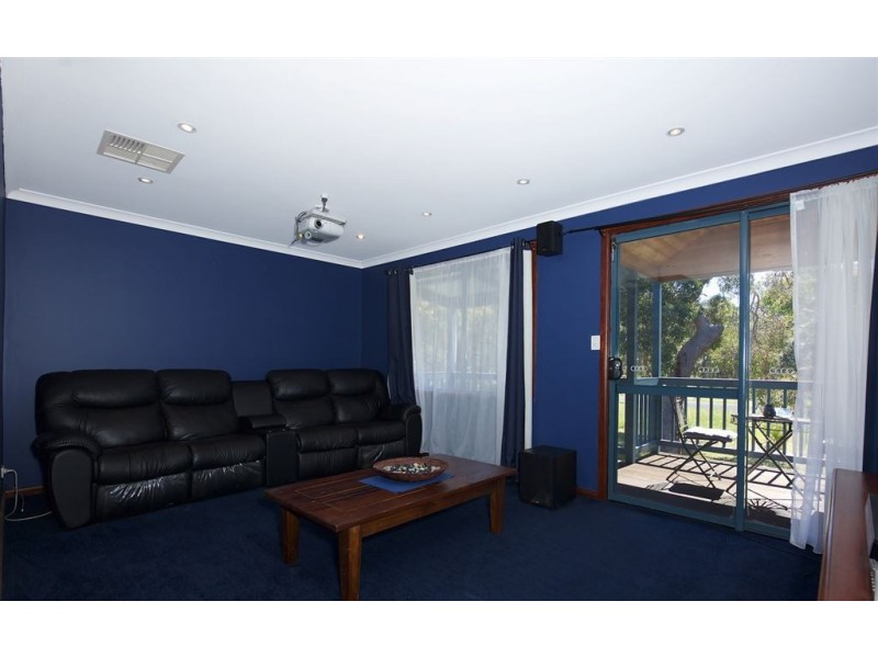 90 Dunkeld Drive, Herron WA 6211