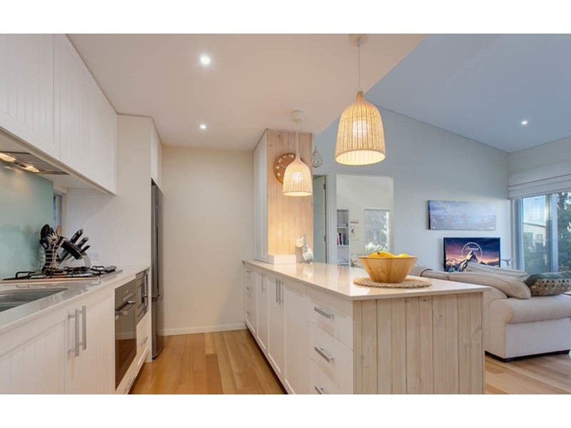 7 Cassowary Crescent, Mandurah WA 6210