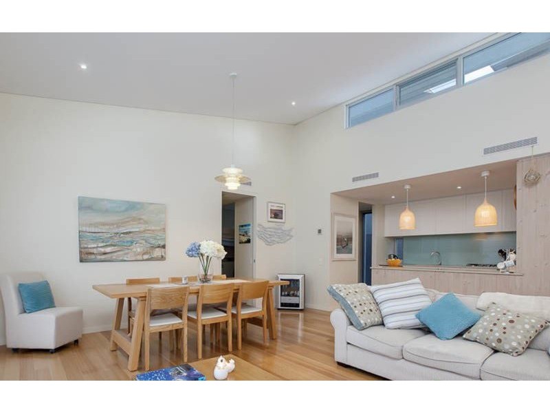 7 Cassowary Crescent, Mandurah WA 6210