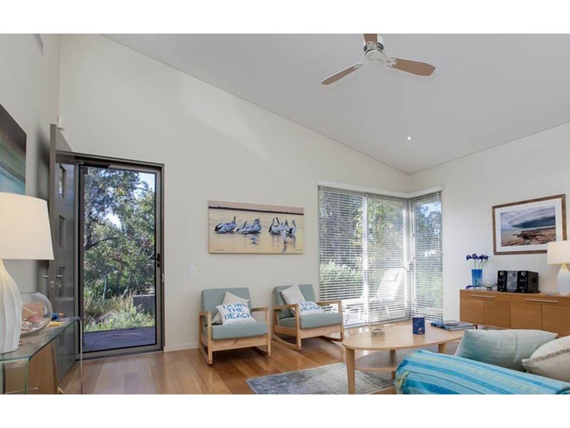 7 Cassowary Crescent, Mandurah WA 6210