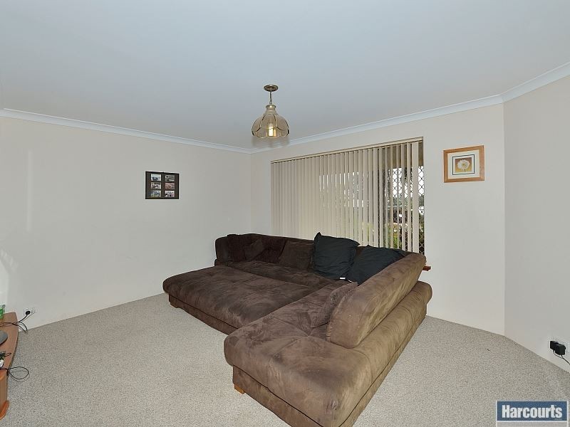 7 Sage Court, Halls Head WA 6210