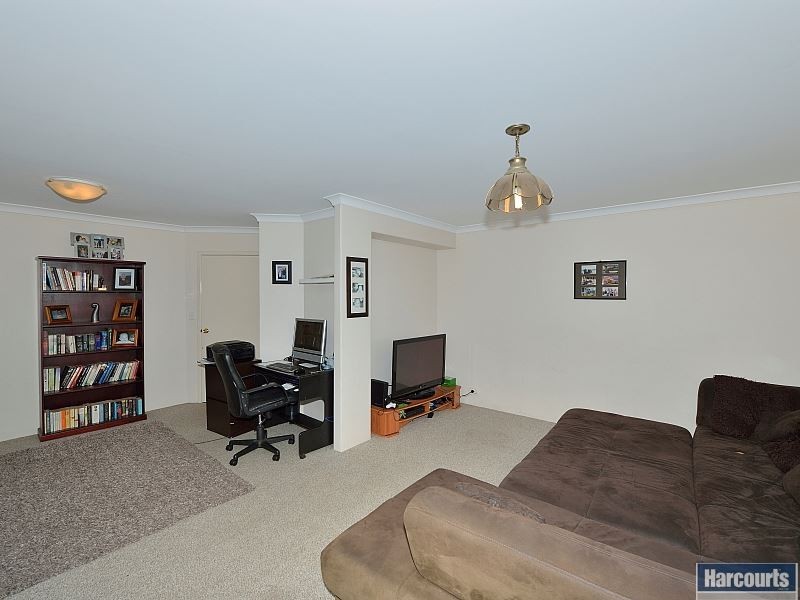 7 Sage Court, Halls Head WA 6210