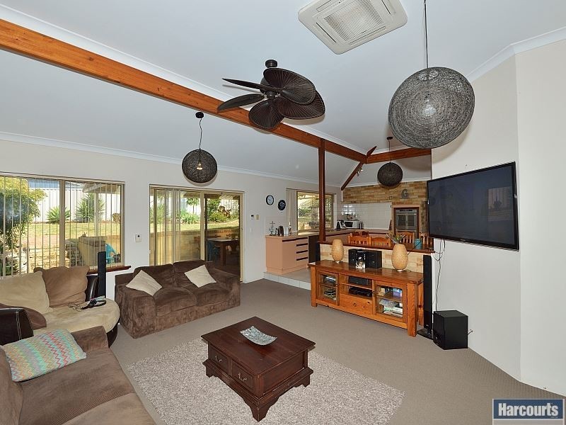 7 Sage Court, Halls Head WA 6210