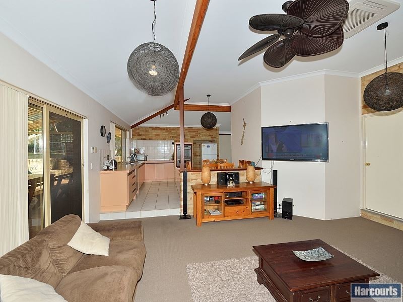 7 Sage Court, Halls Head WA 6210