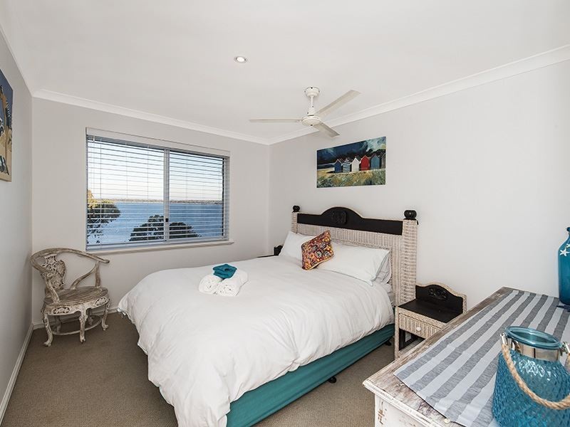 15 Tanjinn Street, Dawesville WA 6211