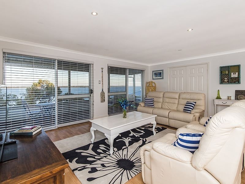 15 Tanjinn Street, Dawesville WA 6211