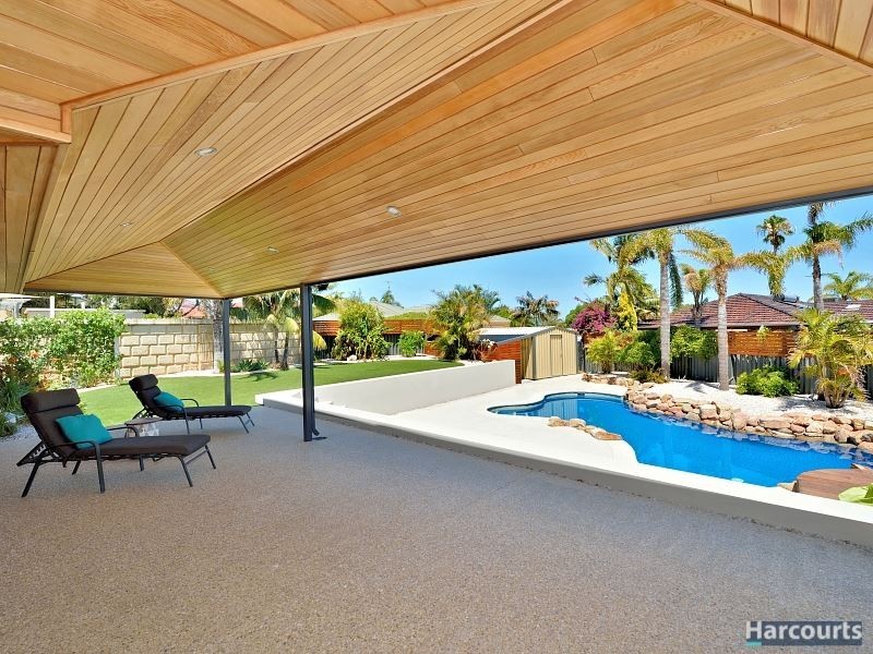 2 Kilkenny Gardens, Halls Head WA 6210