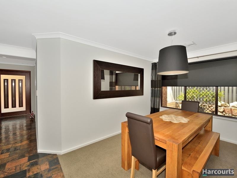 2 Kilkenny Gardens, Halls Head WA 6210