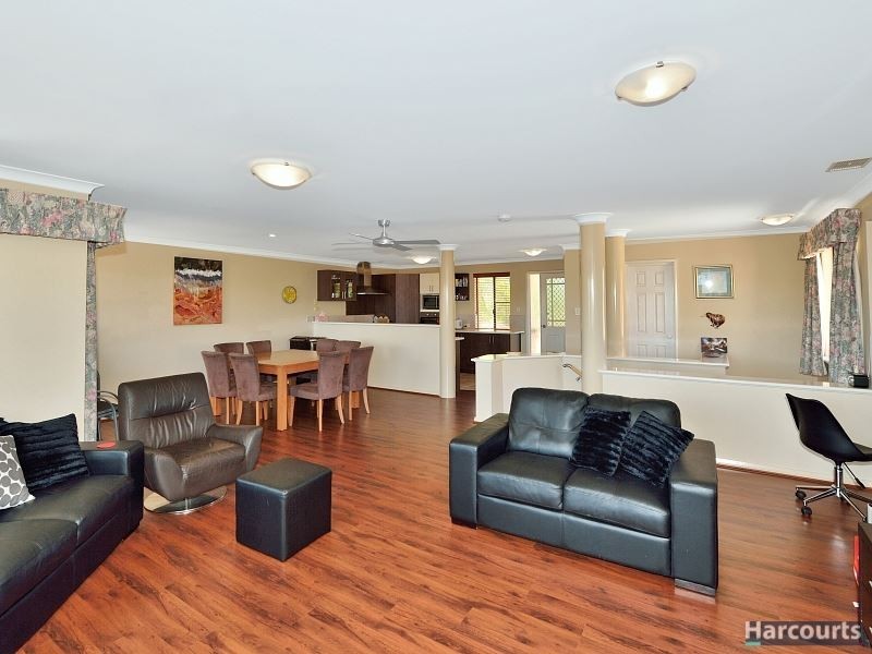 50 Waterside Drive, Dudley Park WA 6210