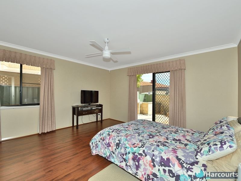 50 Waterside Drive, Dudley Park WA 6210