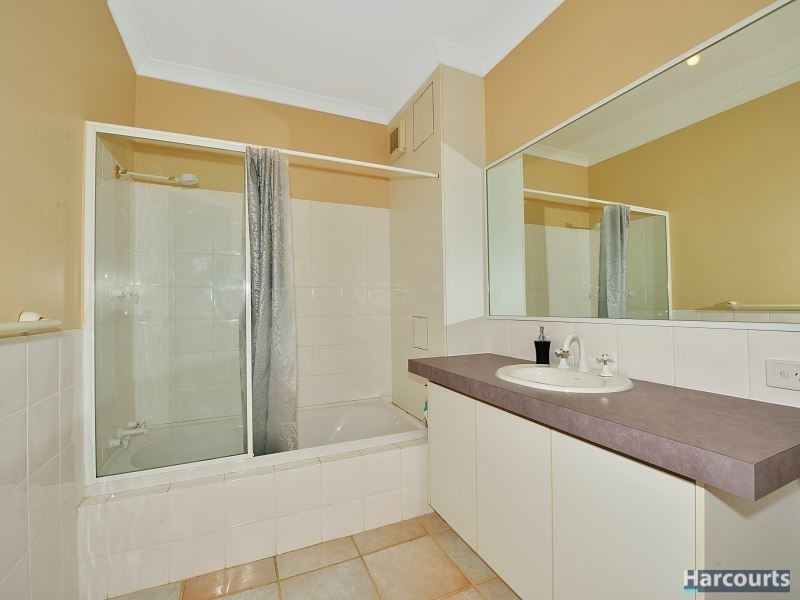 50 Waterside Drive, Dudley Park WA 6210