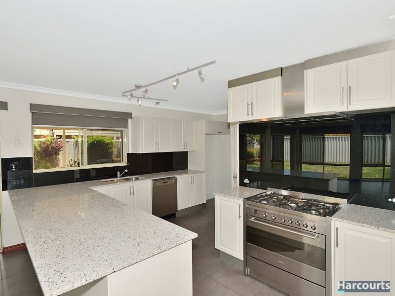 224 Grand Ocean Boulevard, Port Kennedy WA 6172
