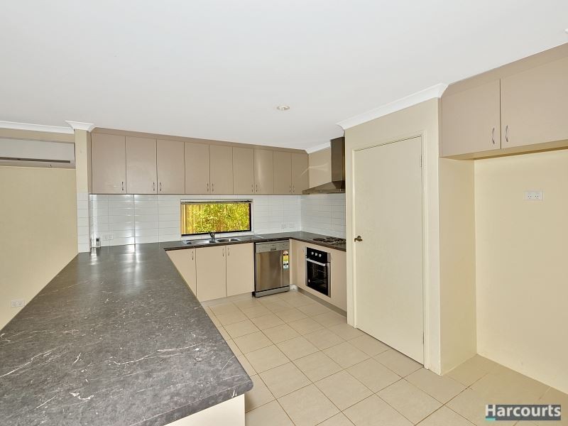 36 Padbury Road, Pinjarra WA 6208