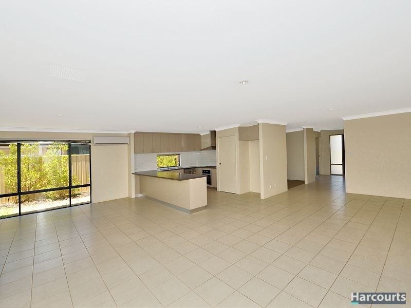 36 Padbury Road, Pinjarra WA 6208