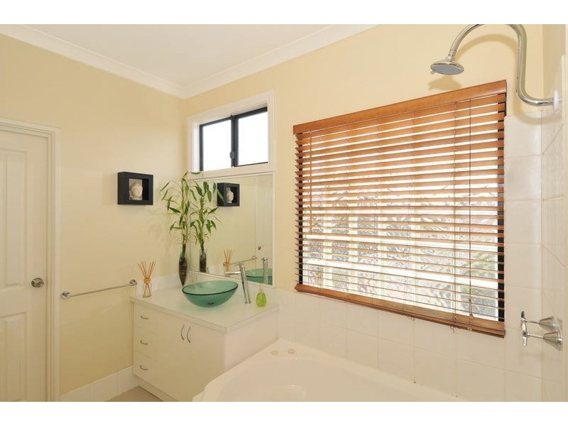 B/28 Valley Road, Halls Head WA 6210
