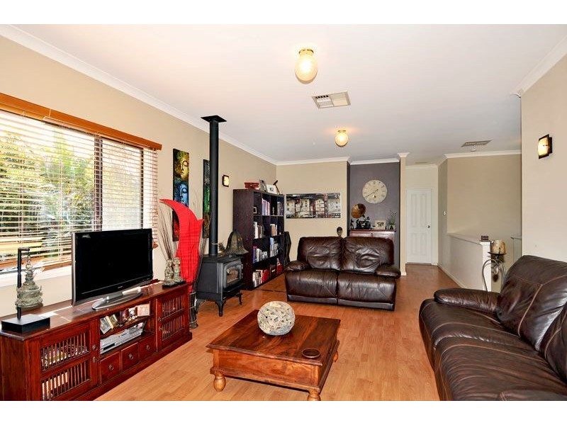 B/28 Valley Road, Halls Head WA 6210