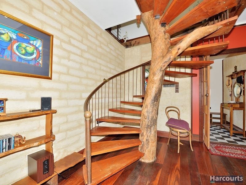 44 Serpentine Way, Stake Hill WA 6181