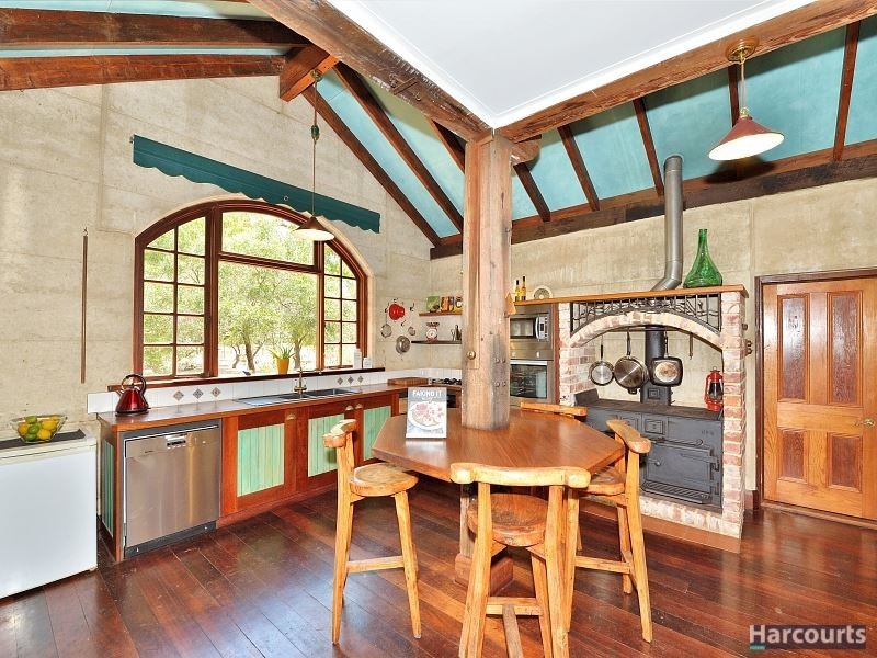 44 Serpentine Way, Stake Hill WA 6181